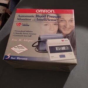 Omron Blood Pressure Monitor with IntelliSense